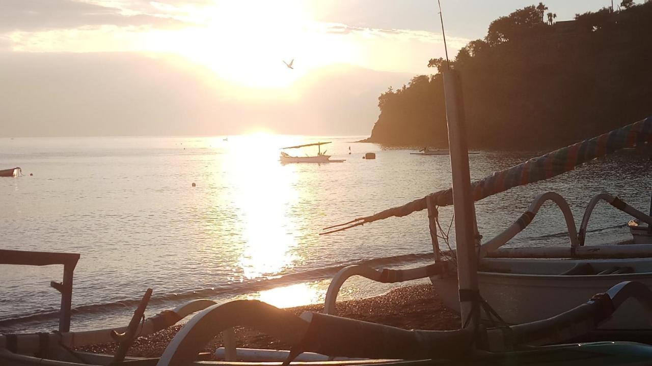 Jemeluk Beach Bungalows 艾湄湾 外观 照片