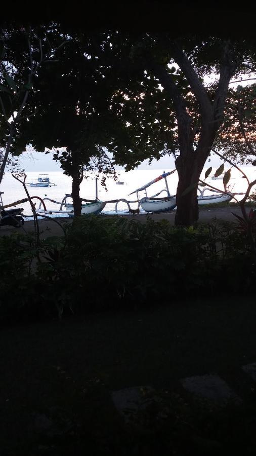 Jemeluk Beach Bungalows 艾湄湾 外观 照片
